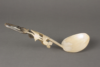 Tlingit%20artist%2C%20%3Cb%3E%3Ci%3E%20Carved%20Figural%20Spoon%3C%2Fi%3E%3C%2Fb%3E%2C%20ca.%201930%2C%20mountain%20goat%20horn%2C%20Museum%20Purchase%3A%20Indian%20Collection%20Subscription%20Fund%2C%20Rasmussen%20Collection%20of%20Northwest%20Coast%20Indian%20Art%2C%20no%20known%20copyright%20restrictions%2C%2048.3.266
